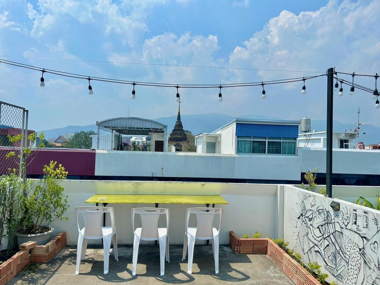Monkey Toe Guesthouse Chiang Mai Luaran gambar